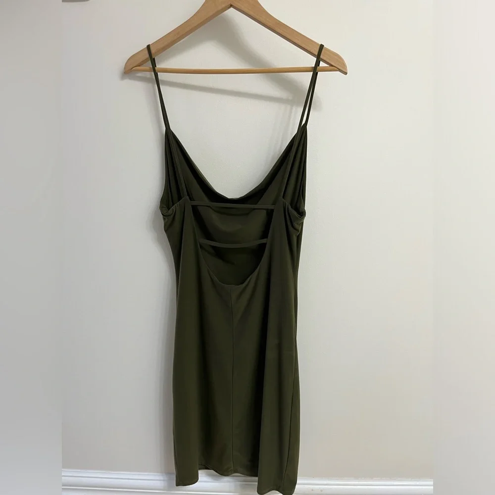 Blue Blush Green Dress - Picture 2 of 4